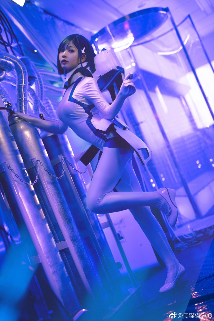 紧身驾驶服!《国家队》莓cosplay欣赏